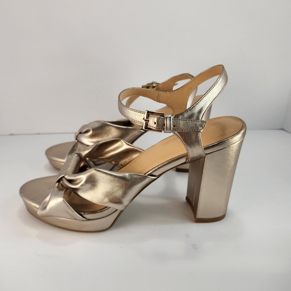LOFT Women's 8.5M Gold Metallic Bow Platform Heels Ankle Strap Sandals Party - Picture 2 of 7